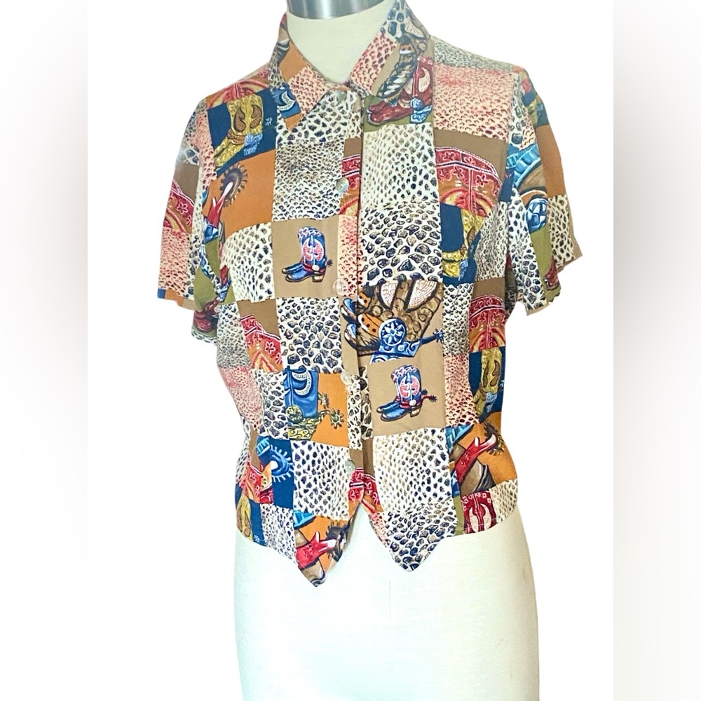 Vintage Western Patchwork Print Button-Front Crop Top - Multicolor tie back L